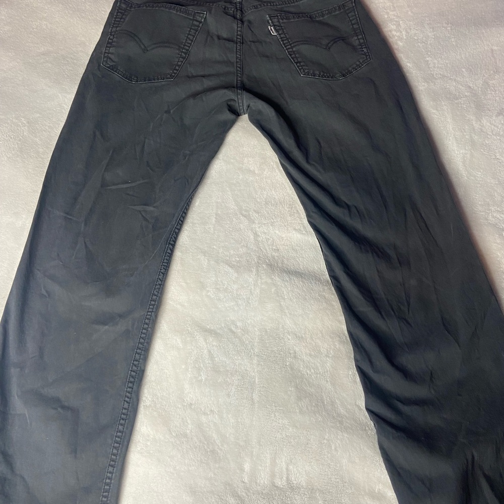 Gray Levi’s 514  (Size 31/30)